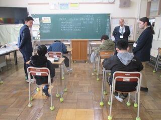 小手指中学校体験授業です。