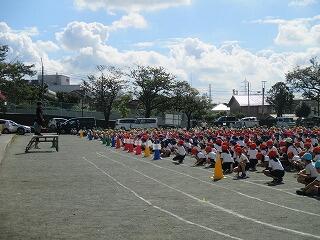 体育朝会です。